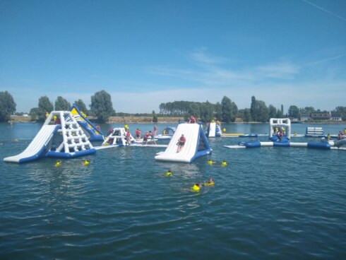 2020-08-07 00:00:00 - Verfrissing zoeken in het aquapark in Wevelgem