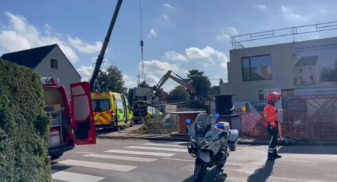 2022-10-20 00:00:00 - Man (47) sterft op bouwwerf in Izegem