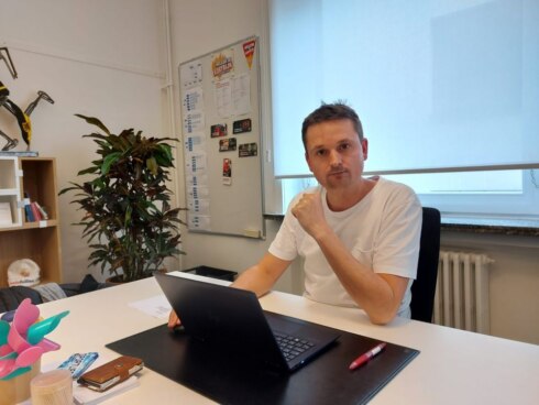 2021-10-19 00:00:00 - Kortrijks schepen Vandendriessche stapt uit de politiek