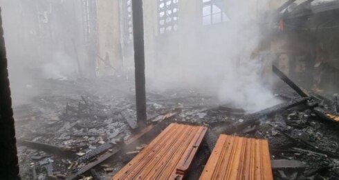 2021-04-27 00:00:00 - Toch asbest bij brand Heule