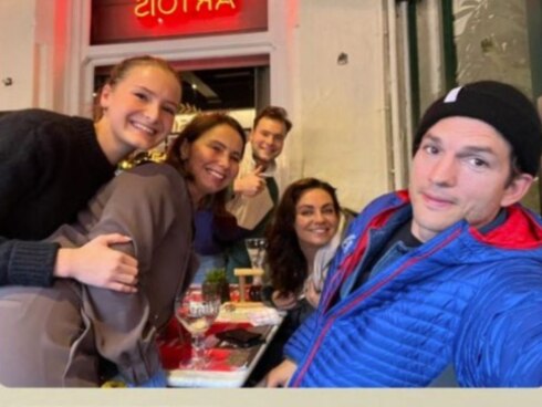 2023-03-29 00:00:00 - Hollywoodvedetten Mila Kunis en Ashton Kutcher bezoeken Brugge en drinken Belgische bieren