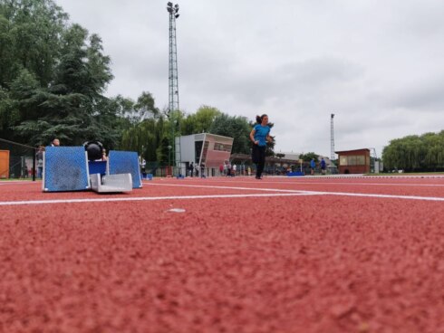 2021-06-19 00:00:00 - Gloednieuwe atletiekpiste op Wembley in gebruik genomen