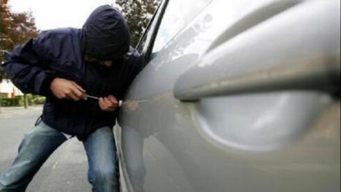 2016-09-08 00:00:00 - Aantal inbraken in auto's neemt aan Westkust toe