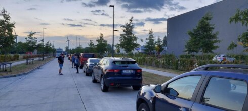 2022-08-05 00:00:00 - Stormloop op autokeuring: eerste vrijdag zonder afspraak