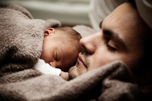 2023-05-05 00:00:00 - Groenen pleiten voor 15 weken geboorteverlof voor beide ouders