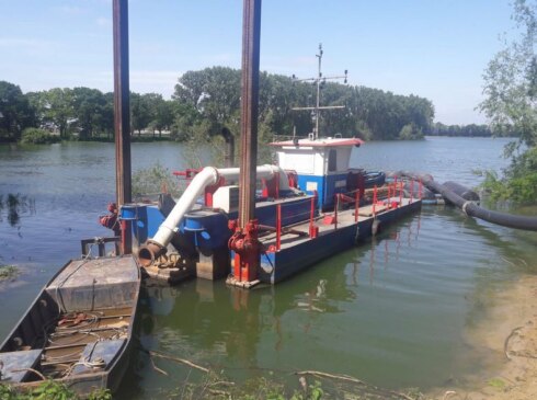 2018-05-18 00:00:00 - Baggerwerken in Ieperse Dikkebusvijver