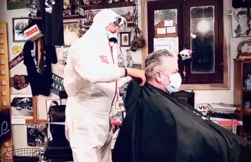 2020-05-18 00:00:00 - Barbier Steve knipt en scheert 24 uur lang