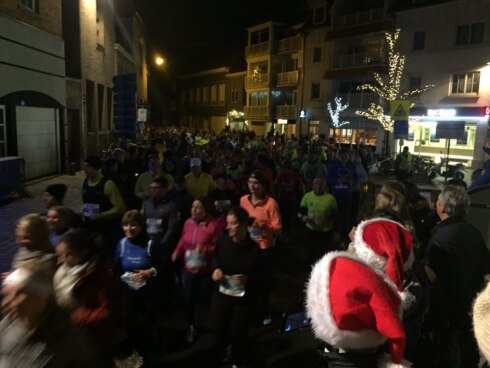 2016-12-11 00:00:00 - Lopen op dreunende beats in Waregem