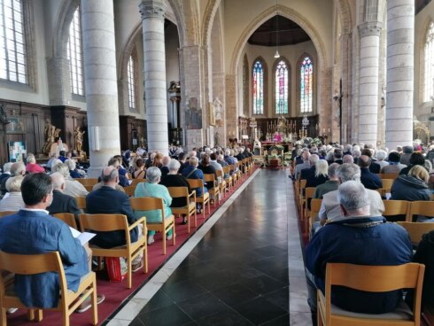 2021-09-03 00:00:00 - Poperinge neemt afscheid van Nonkel Henri
