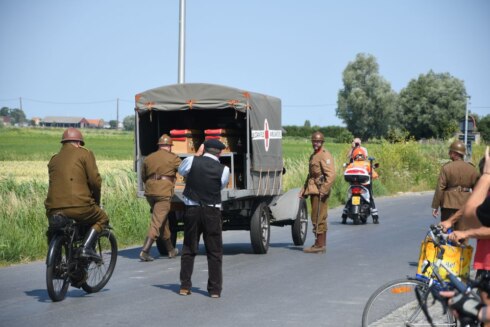 2018-07-01 00:00:00 - Vier Belgische soldaten op weg naar laatste rustplaats
