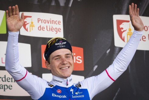 2022-06-01 00:00:00 - Evenepoel kwam voor intensieve training, "maar in het peloton zitten is niets voor mij"