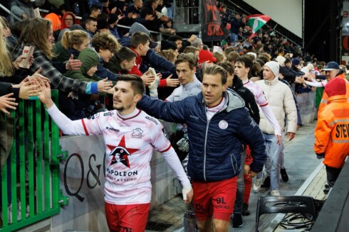 2023-01-08 00:00:00 - Zulte Waregem geeft met belangrijke zege tegen KV Mechelen rode lantaarn terug aan Seraing