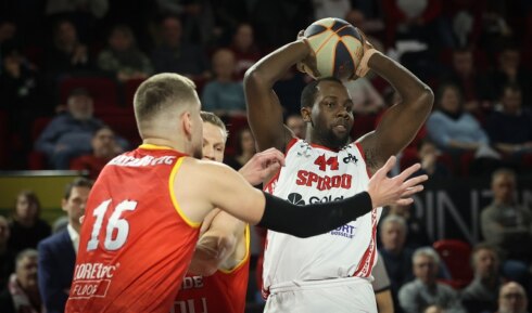 2023-01-23 00:00:00 - Oostende ondanks nederlaag in Charleroi naar finale