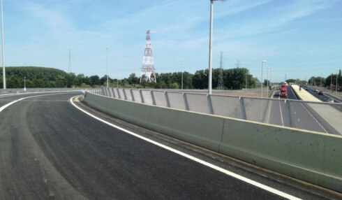 2018-07-19 00:00:00 - Nieuwe kruispunt Expresweg en Bevrijdingslaan geopend