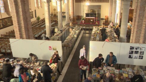 2016-10-22 00:00:00 - Kerk van Klerken wordt boekenwinkel