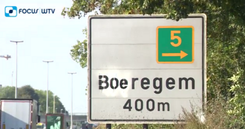 2016-09-13 00:00:00 - Voetbalderby: Waregem wordt 'Boeregem'