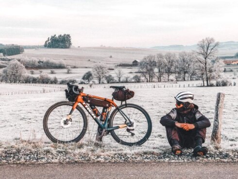 2023-01-19 00:00:00 - Recordman Matthieu Bonne verbaast opnieuw: hij fietst 1.000 kilometer van Zurich naar zijn huis in Bredene