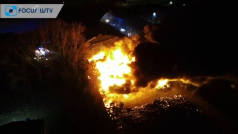 2020-11-25 00:00:00 - Industriebrand met 300 autowrakken in Ieper