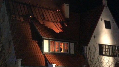 2016-12-14 00:00:00 - Brand zet villa in lichterlaaie