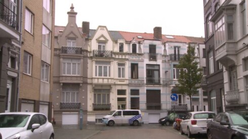 2016-11-15 00:00:00 - Brand vernielt flat in Oostende, vuur aangestoken