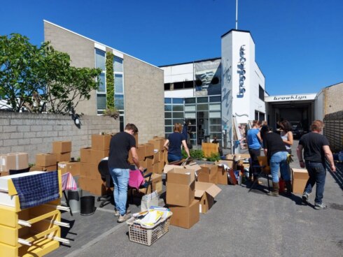 2021-06-07 00:00:00 - Kledingketen Brooklyn tijdelijk naar Pottelberg na brand