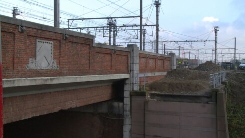 2017-12-04 00:00:00 - Fietsersbrug over de Zandstraat weg
