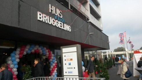 2016-10-15 00:00:00 - Huis van de Bruggeling feestelijk geopend
