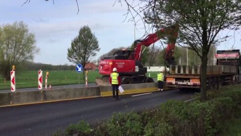 2018-04-16 00:00:00 - Werken voor brug over N36 in Deerlijk