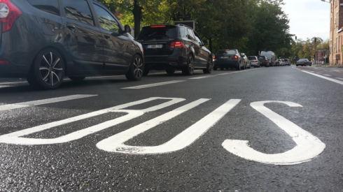 2016-10-10 00:00:00 - Automobilisten balen van nieuwe busbanen op binnenring