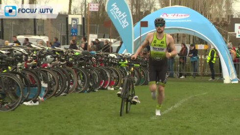 2019-03-24 00:00:00 - 37ste Veloopzwem start van triatlonseizoen