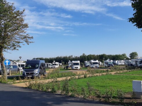 2020-06-30 00:00:00 - Kompas Camping opent nieuwe zone voor 39 campers