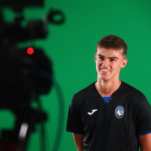 2023-08-17 00:00:00 - Atalanta huurt Charles De Ketelaere van AC Milan