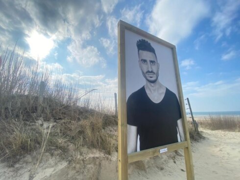 2021-03-23 00:00:00 - Muzikanten voor de lens in "Contrast" De Panne