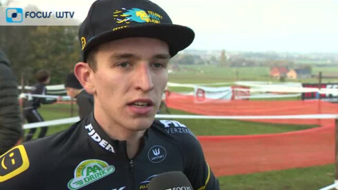 2018-11-04 00:00:00 - Provinciaal Kampioenschap veldrijden trekt veel volk naar Poelberg