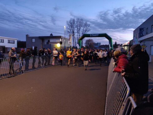 2019-12-30 00:00:00 - 1400 lopers op San Silvestercross