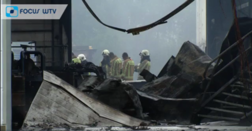 2016-08-11 00:00:00 - Onderzoek naar asbest bij bedrijfsbrand Brugge