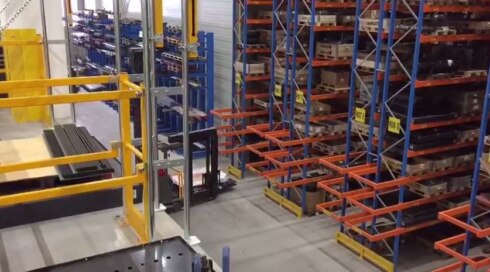 2018-03-20 00:00:00 - Dewulf opent nieuw logistiek centrum