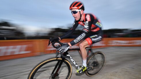 2020-11-20 00:00:00 - Dieter Vanthourenhout (35) neemt afscheid