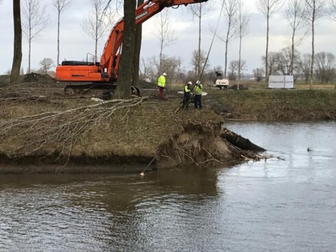 2019-01-02 00:00:00 - Herstel dijkbreuk nog niet voor morgen