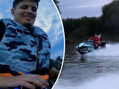 2023-08-28 00:00:00 - DJ speelt set op jetski en droomt al van volgende stunt