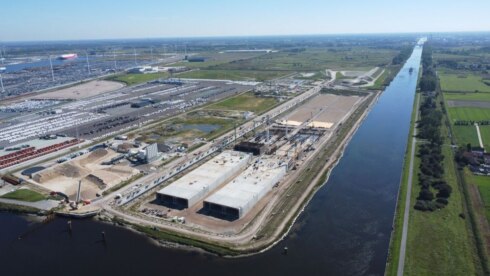 2023-09-12 00:00:00 - Bouw Scheldetunnel in Zeebrugs bouwdok op schema: al twee tunneldelen klaar