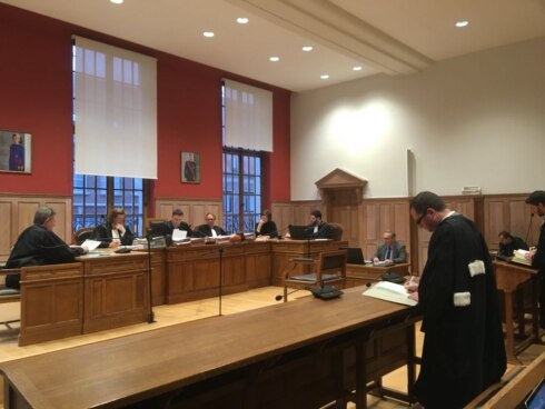 2017-12-05 00:00:00 - Let moet aanwezig zijn bij pleidooien roofmoord op Kortrijkse goudsmid