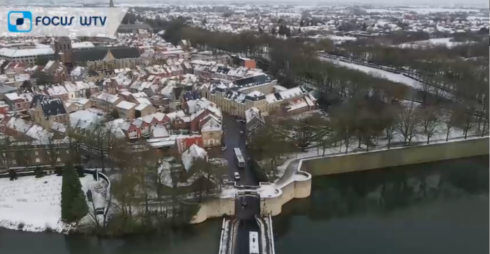2019-01-30 00:00:00 - Dronebeelden tonen Ieper in de sneeuw