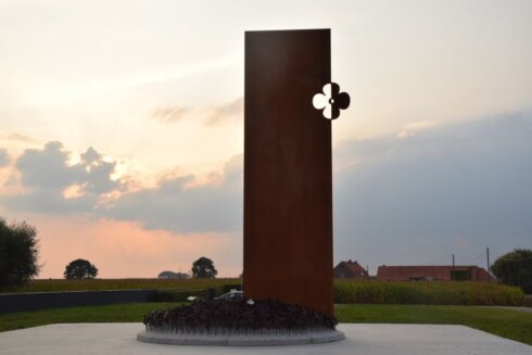 2016-11-05 00:00:00 - Inhuldiging vredesmonument in Langemark
