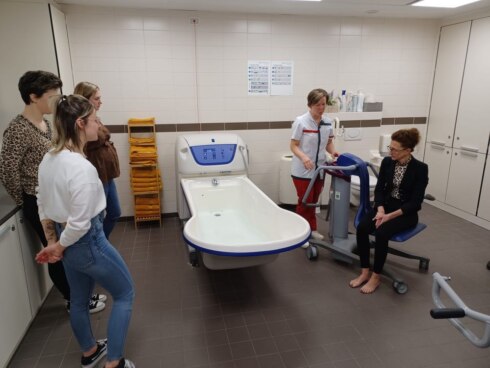 2023-01-09 00:00:00 - WZC's en CVO Miras slaan handen in mekaar om tekort aan zorgpersoneel aan te pakken