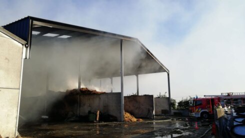 2020-05-17 00:00:00 - Hevige loodsbrand in Langemark-Poelkapelle