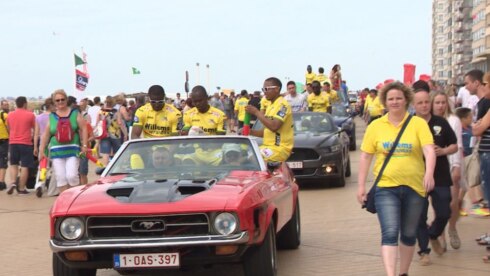 2016-07-11 00:00:00 - Spelersparade hoogtepunt op KVO-fandag