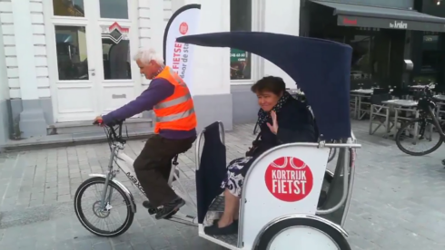 2017-09-25 00:00:00 - Kortrijk zet fietstaxi’s in