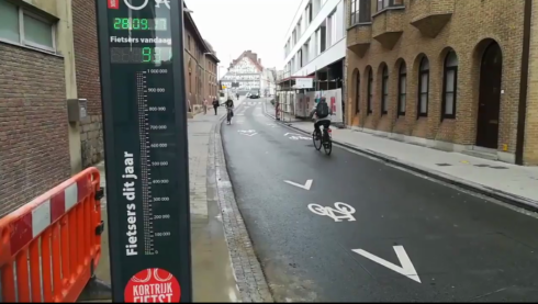 2017-09-28 00:00:00 - Kortrijk plaatst fietstelpaal