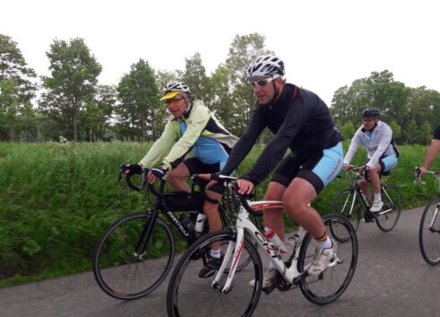 2018-05-16 00:00:00 - 79-jarige fietst maar liefst 12.400 kilometer